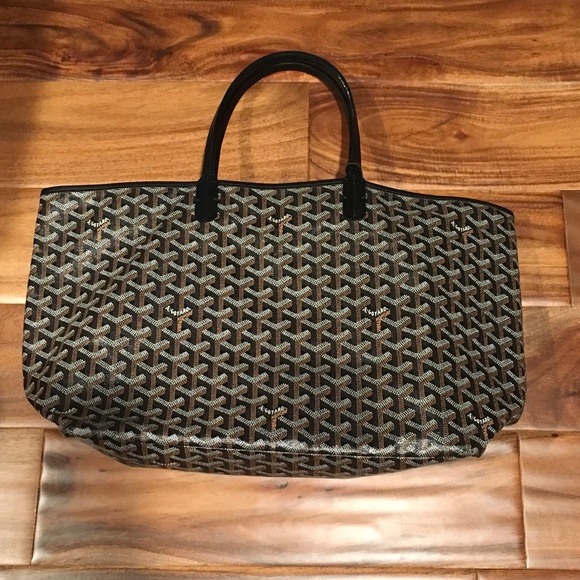 goyard tote bergdorf